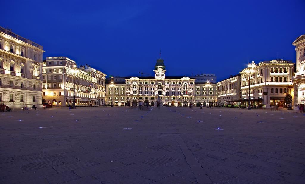 Residence San Marco Trieste Bagian luar foto