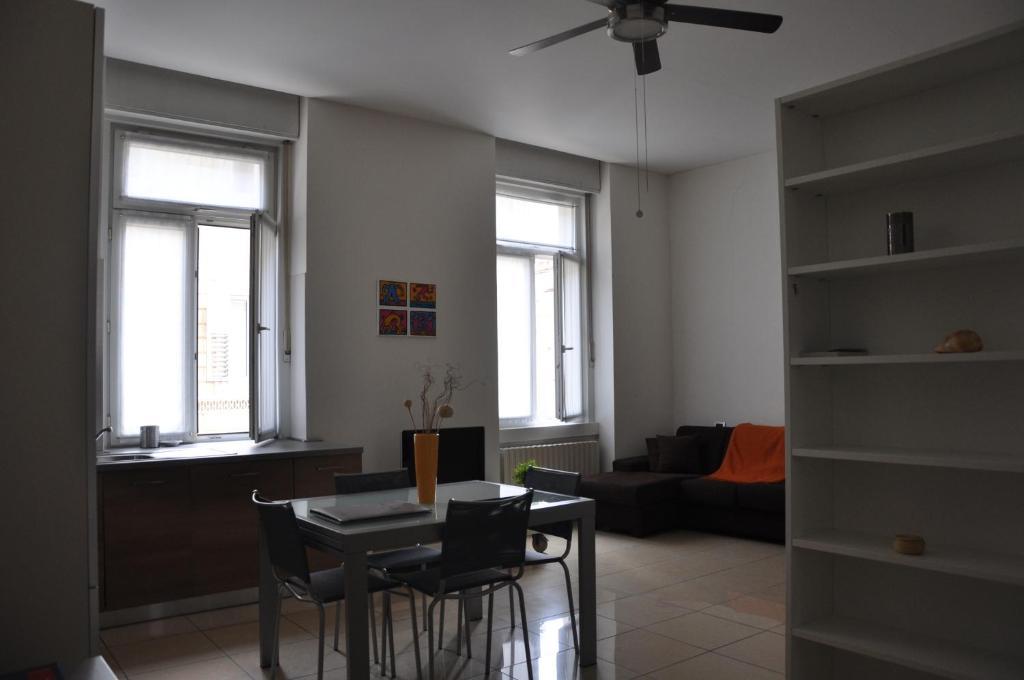 Residence San Marco Trieste Bagian luar foto