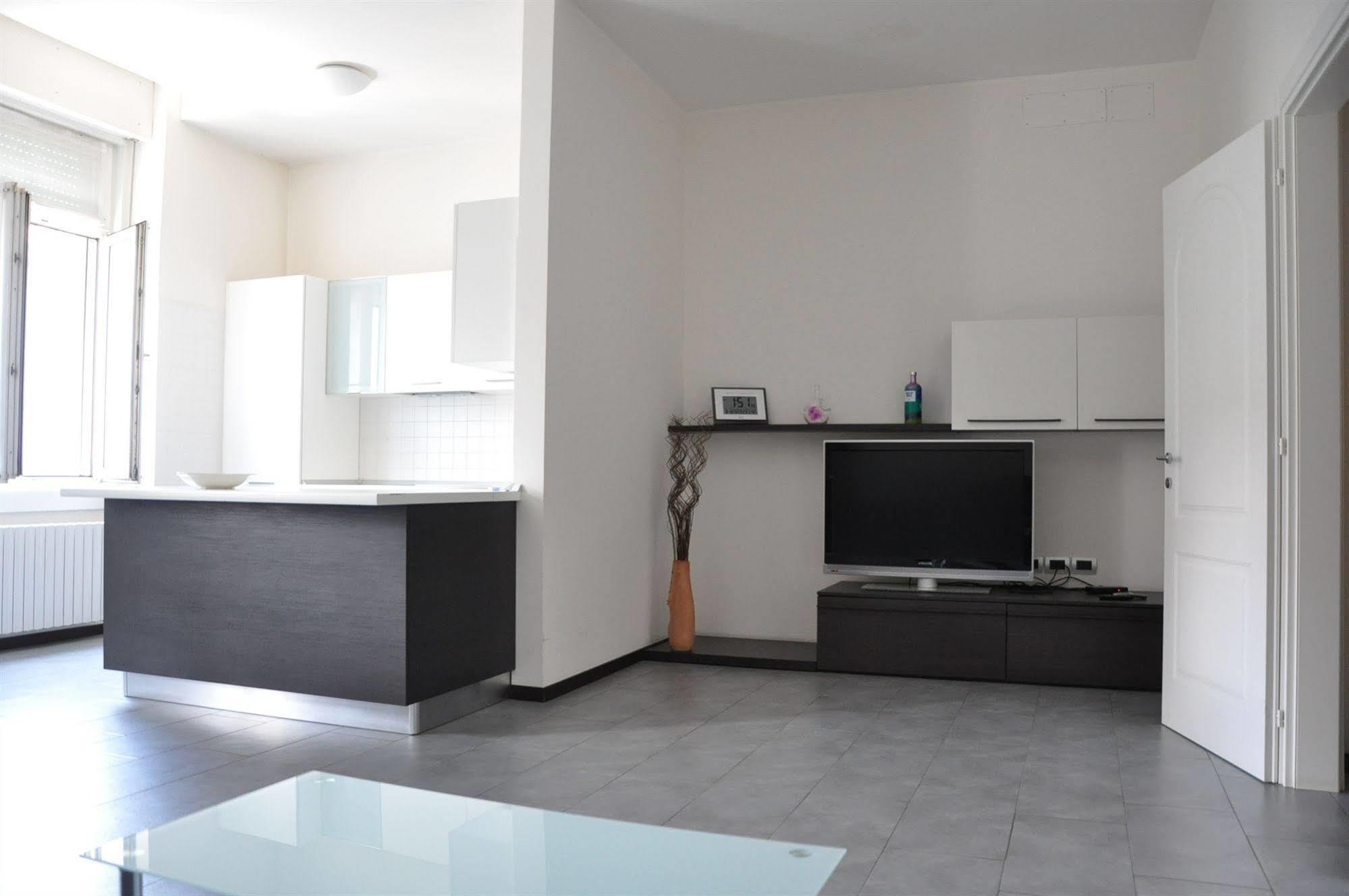 Residence San Marco Trieste Bagian luar foto