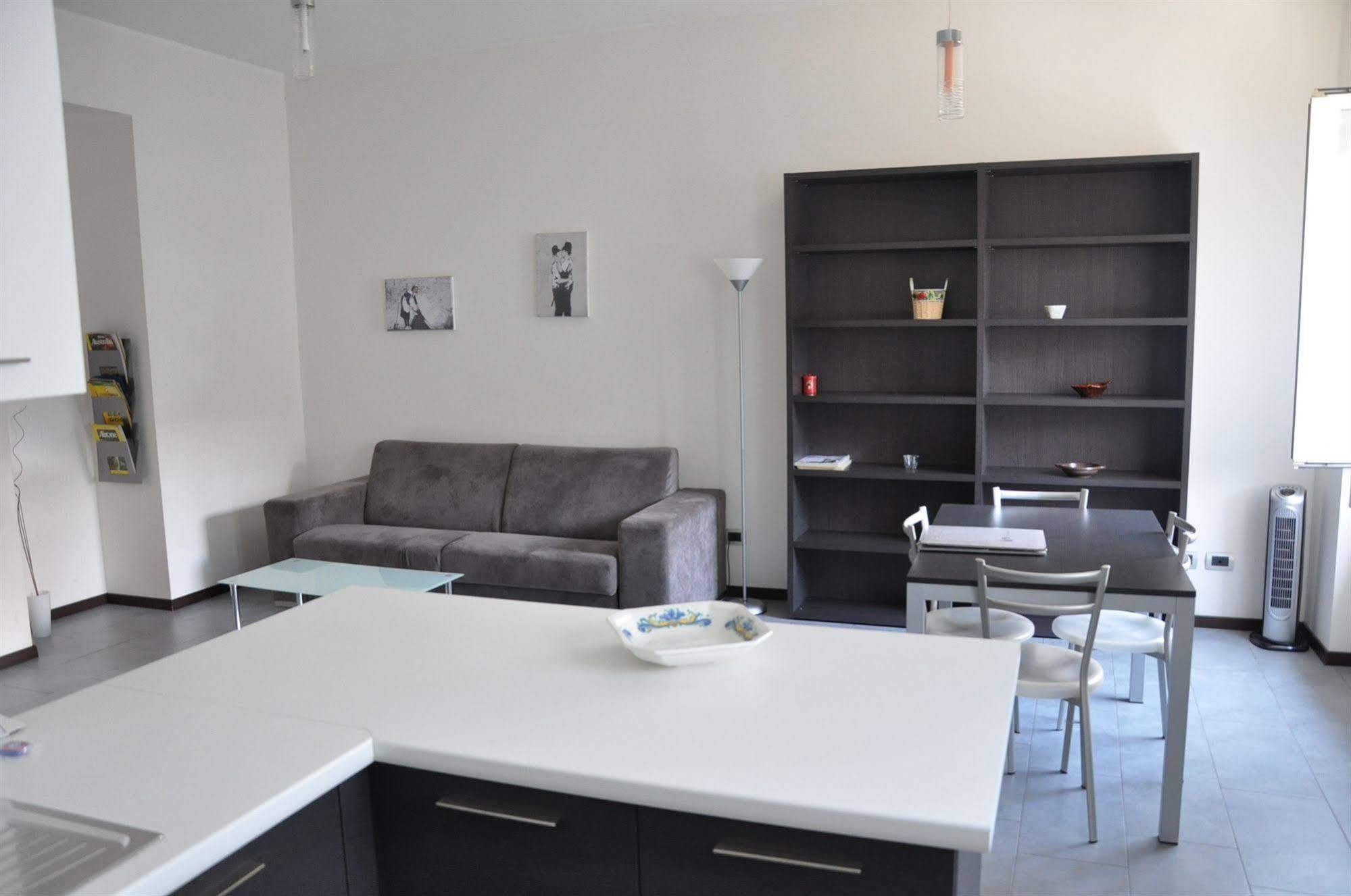 Residence San Marco Trieste Bagian luar foto