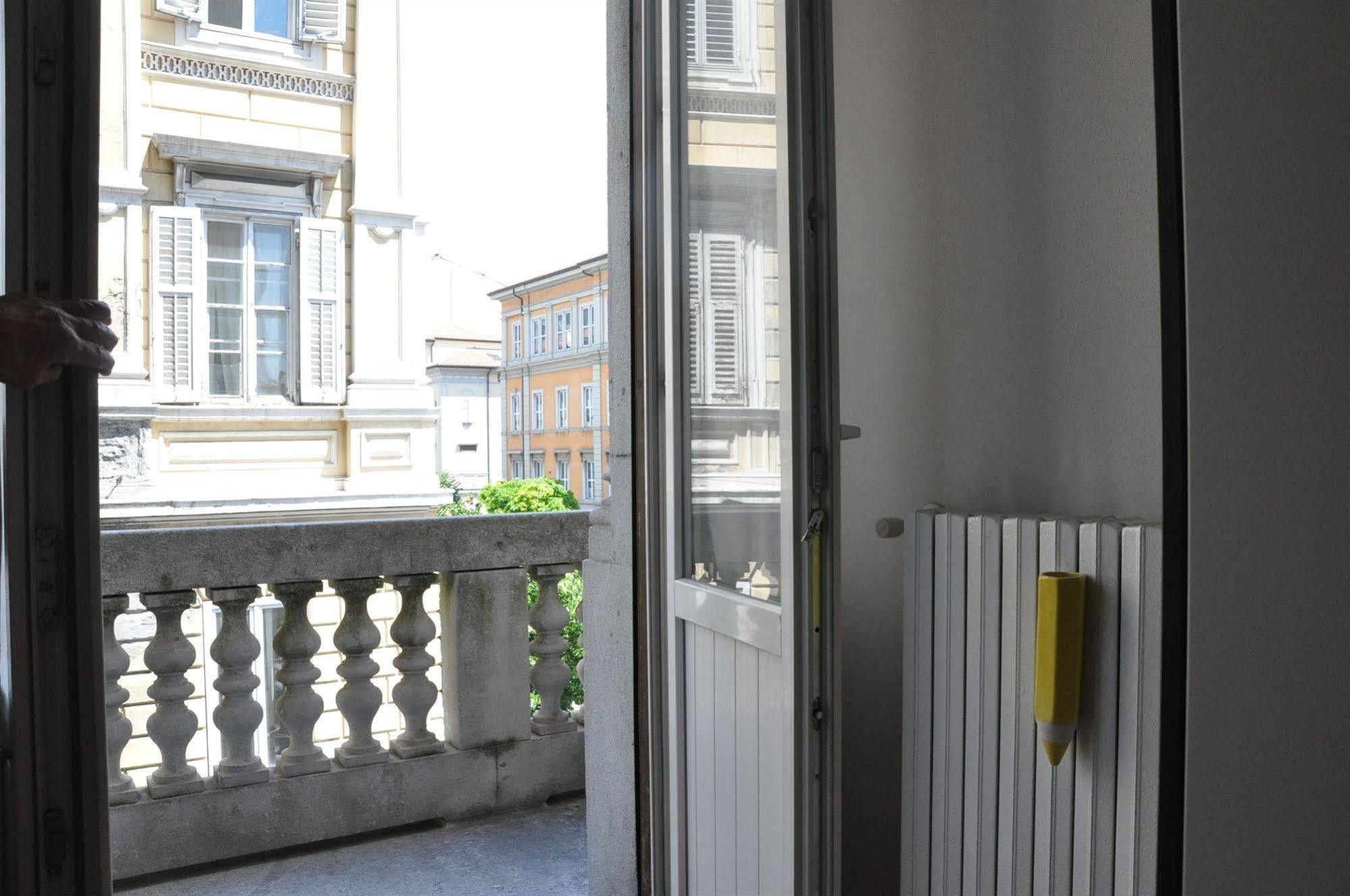 Residence San Marco Trieste Bagian luar foto